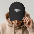 Signature Tag – Black Dad Cap – Streetwear für Väter – Frontansicht | Vaterstück