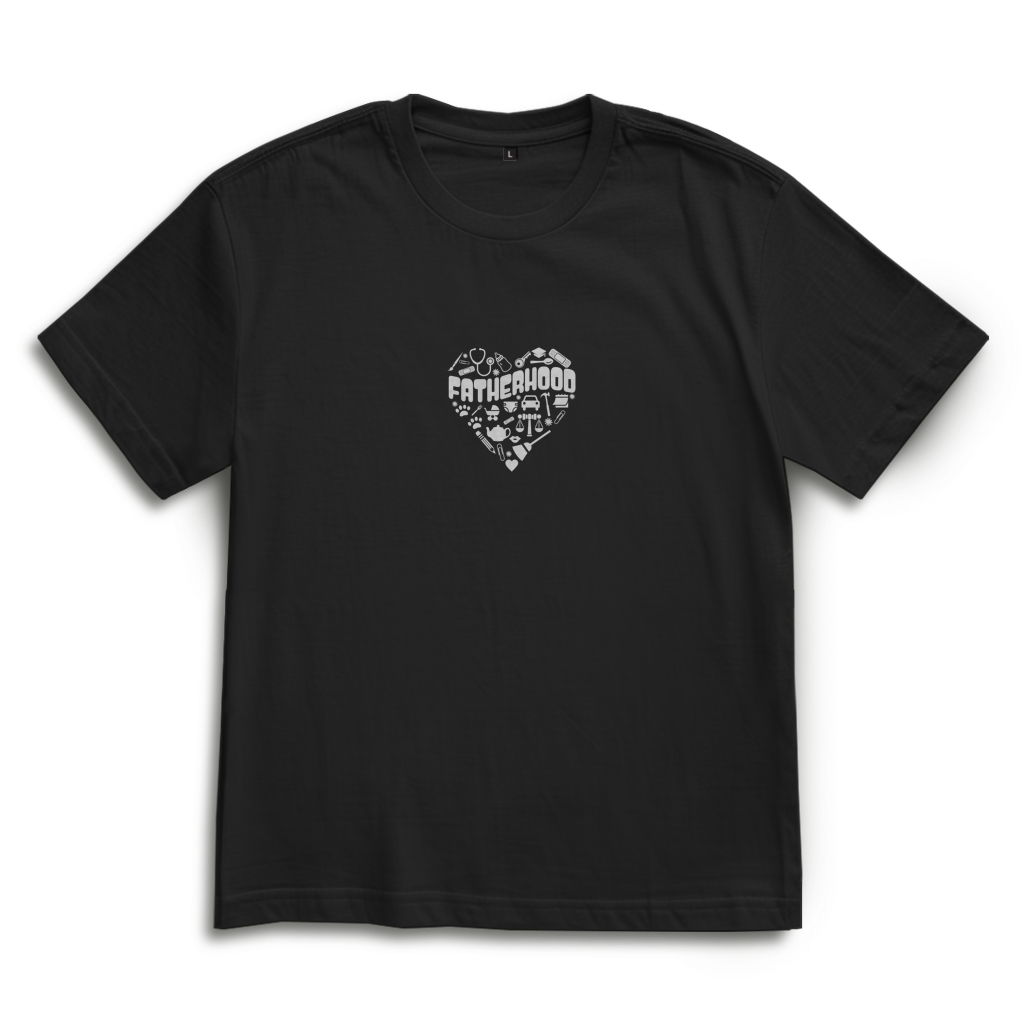 Fatherhood Heart – Sand Oversize T-Shirt – Streetwear für Väter – Frontansicht | Vaterstück