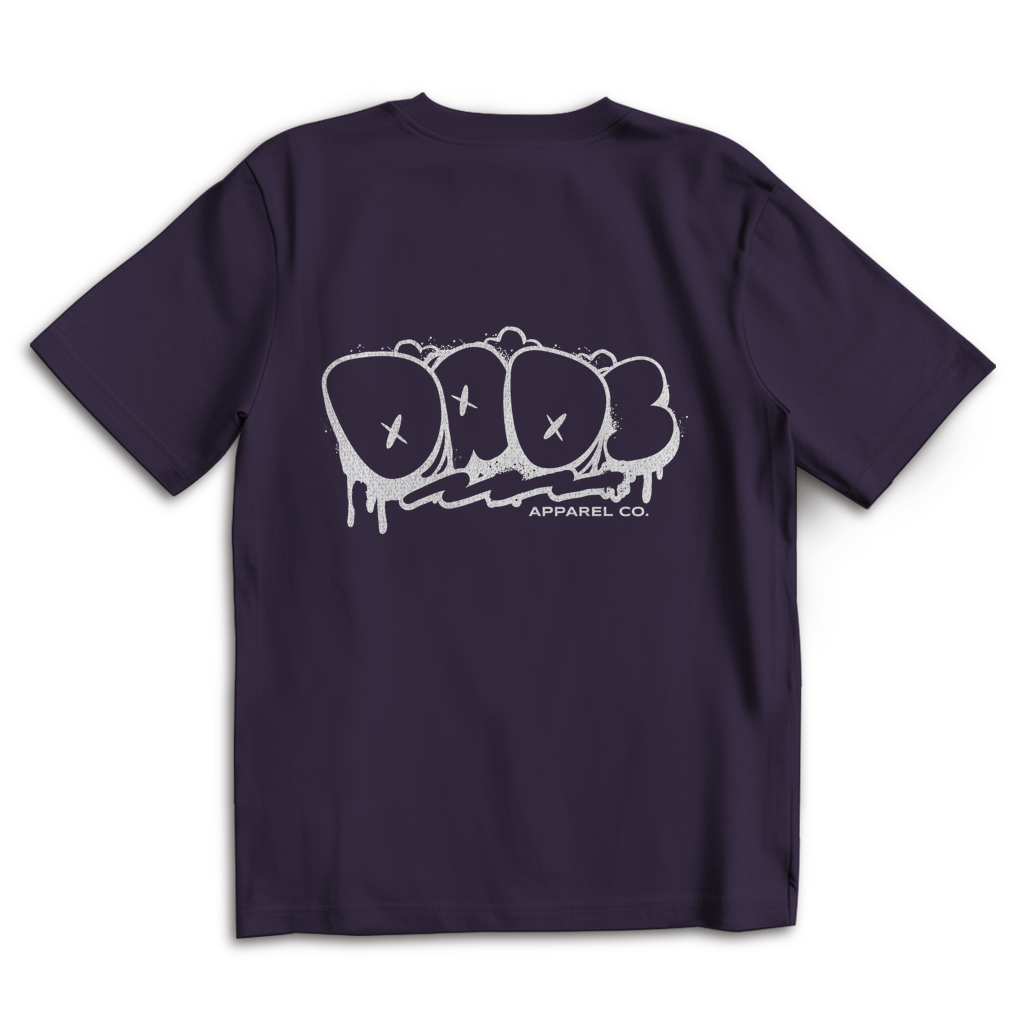 Dads Apparel – Purple Night Oversize T-Shirt – Streetwear für Väter – Rückenansicht | Vaterstück