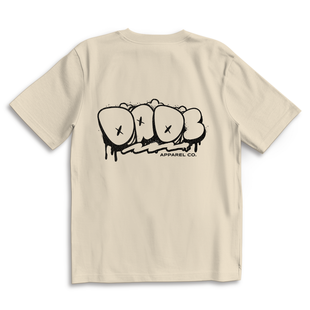 Dads Apparel – Sand Oversize T-Shirt – Streetwear für Väter – Rückenansicht | Vaterstück