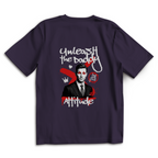 Daddy Attitude – Purple Night Oversize T-Shirt – Streetwear für Väter – Rückenansicht | Vaterstück