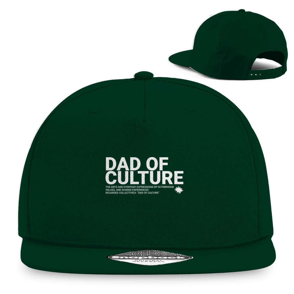 Dad of Culture – Green Snapback Cap – Streetwear für Väter – Frontansicht | Vaterstück