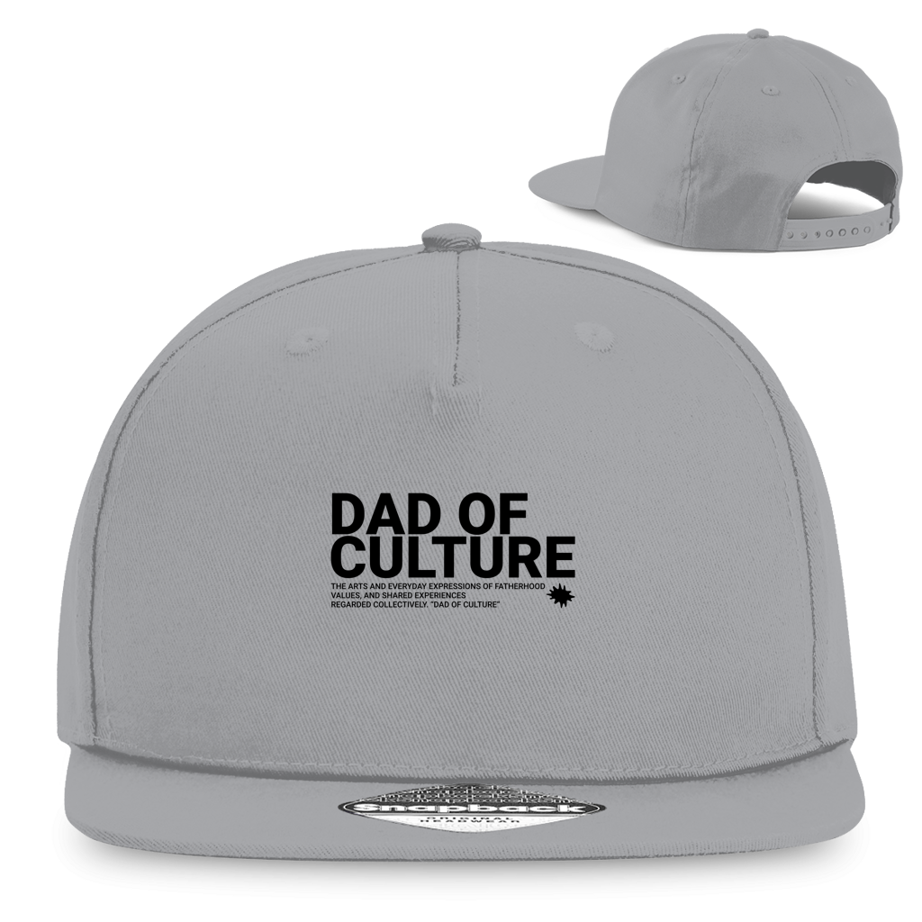 Dad of Culture – Light Grey Snapback Cap – Streetwear für Väter – Frontansicht | Vaterstück