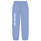 Cool Dads Club Typo2 – Powder Blue Oversize Sweatpants – Streetwear für Väter – Frontansicht | Vaterstück