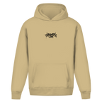 Signature Tag – Desert Sand Oversize Hoodie – Streetwear für Väter – Frontansicht | Vaterstück