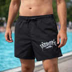 Signature Tag – Badehose – Streetwear für Väter – Detailansicht | Vaterstück