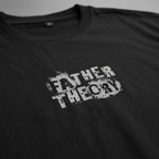 Father Theory – Oversize T-Shirt – Streetwear für Väter – Detailansicht | Vaterstück 2